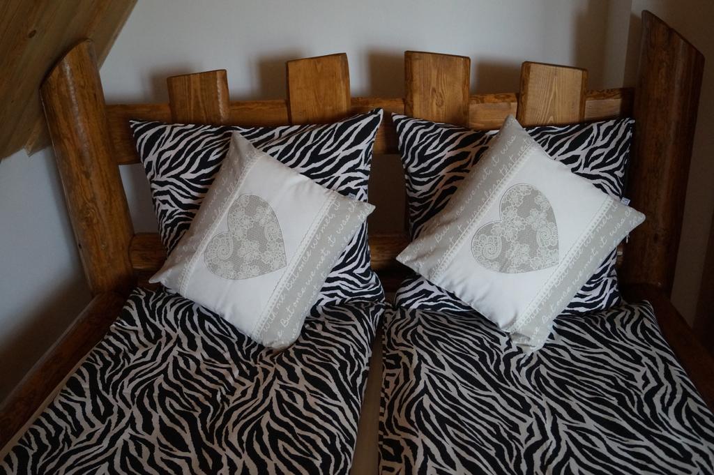 Apartamenty I Pokoje Rodzinne Czarna Góra Buitenkant foto