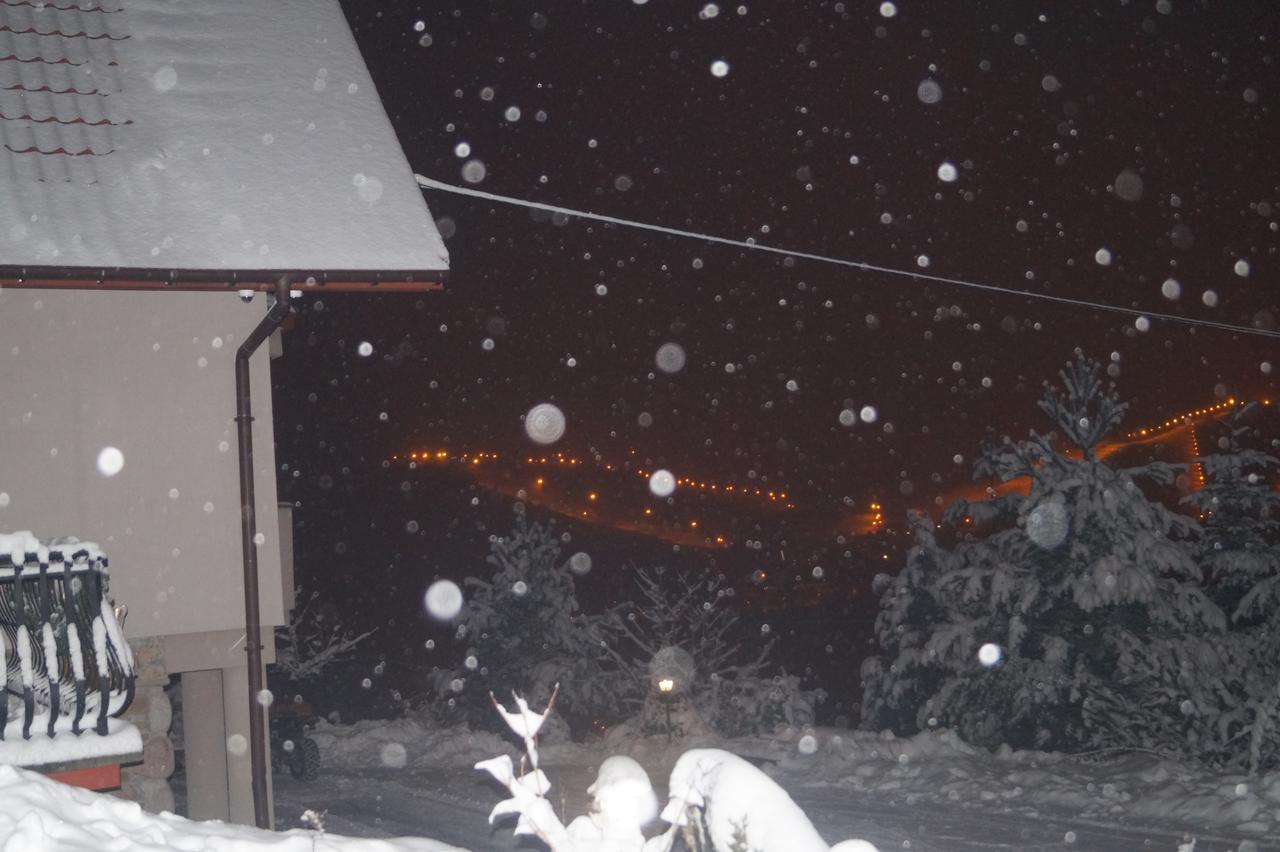Apartamenty I Pokoje Rodzinne Czarna Góra Buitenkant foto
