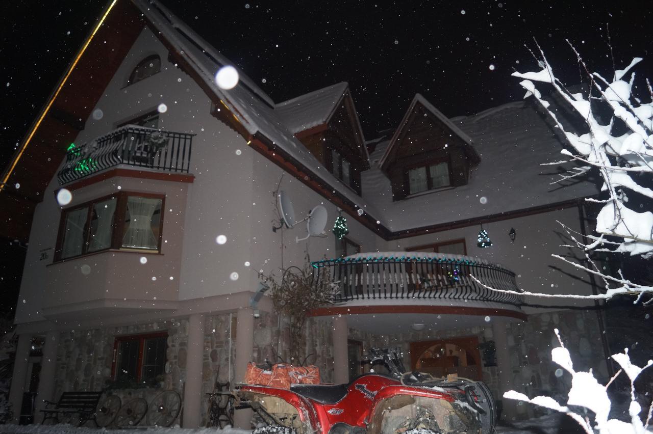 Apartamenty I Pokoje Rodzinne Czarna Góra Buitenkant foto